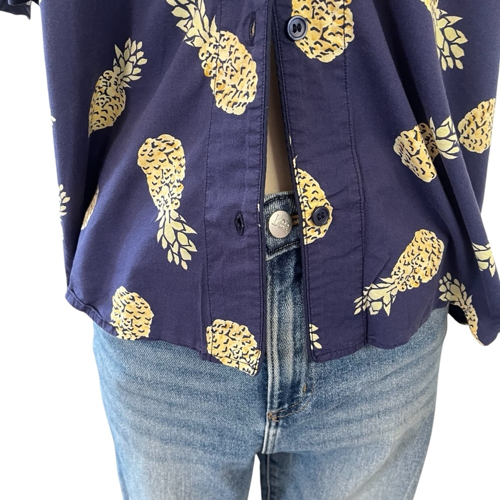 Uniqlo pineapple navy blue button down short sleeve shirt M - Picture 10 of 14